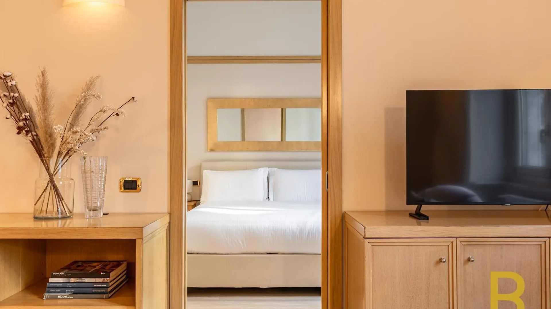 Beplace Apartments In Pagano Milan